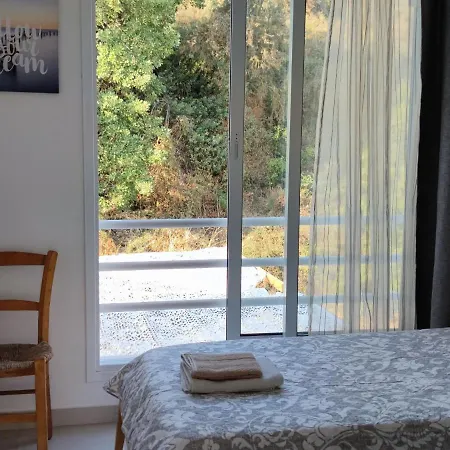 公寓 Mediterranean Seaside Authentic House *