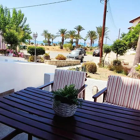 Mediterranean Seaside Authentic House Appartamento *