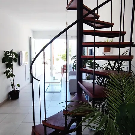 Διαμέρισμα Mediterranean Seaside Authentic House Πόλη